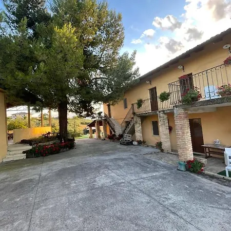 La Massaria Di Cesare Bed & Breakfast 3*