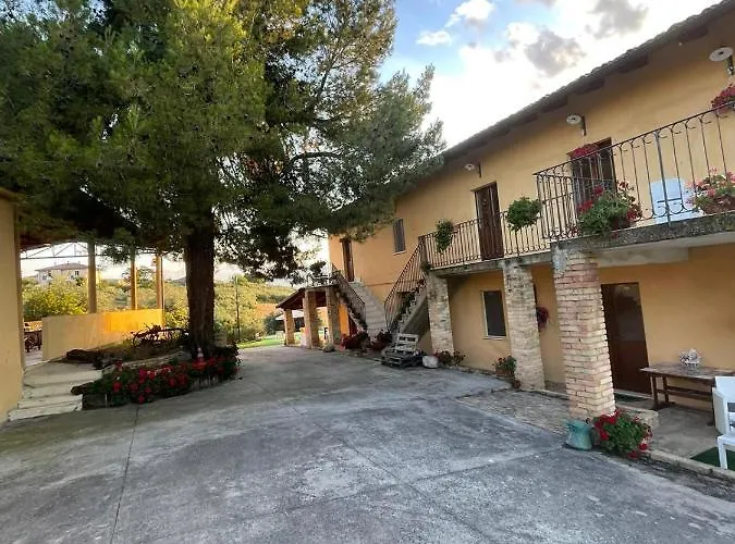 La Massaria Di Cesare Panzió 3*